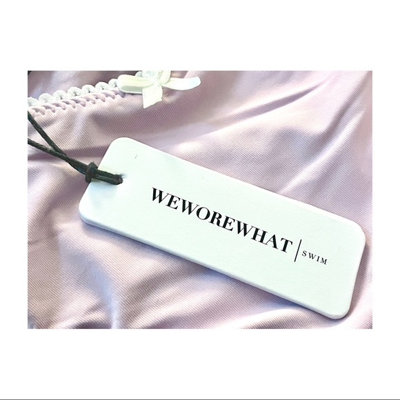 WeWoreWhat💜Vintage Bra Top + Delilah Bottom💜 - Picture 4 of 4